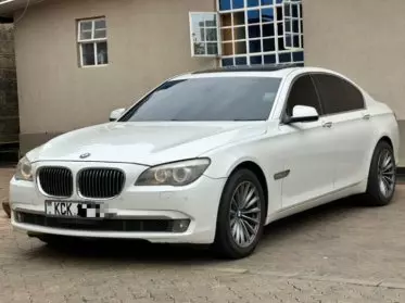 BMW 740
