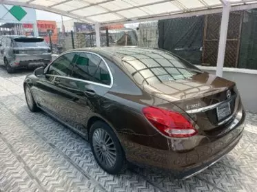Mercedes-Benz C 300