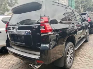 Toyota Landcruiser Prado