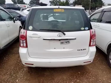 Toyota Raum