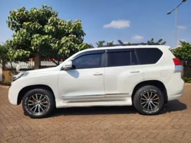 Toyota Landcruiser Prado