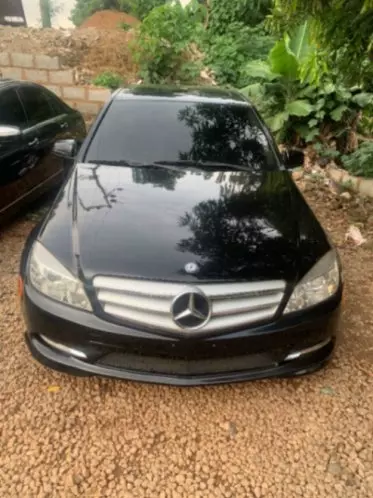 Mercedes-Benz C 300