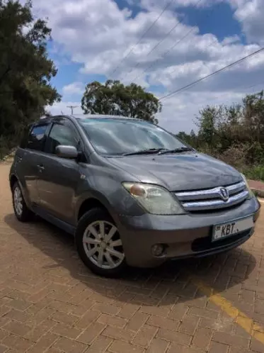 Toyota Ist