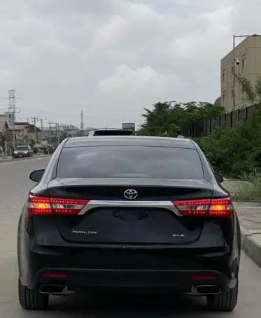 Toyota Avalon
