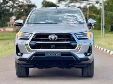 Toyota Hilux 
