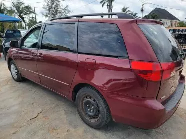 Toyota Sienna