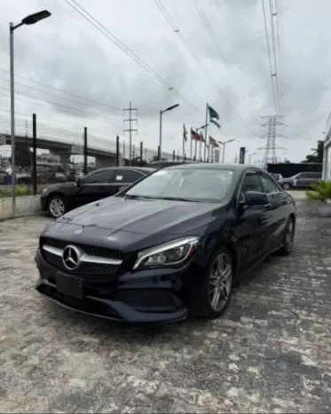 Mercedes-Benz CLA 250
