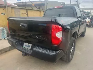 Toyota Tundra
