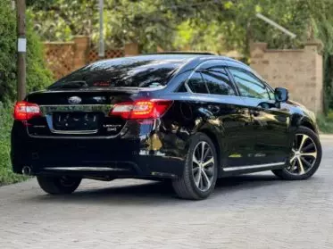 Subaru Legacy B4