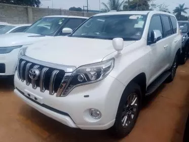 Toyota Landcruiser Prado