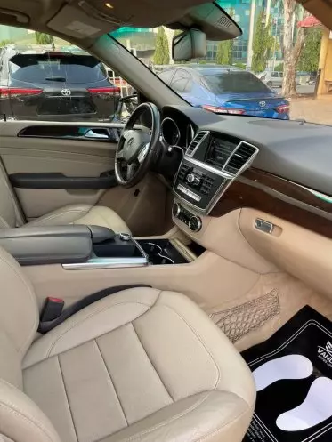 Mercedes-Benz ML 350