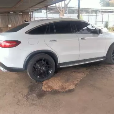 Mercedes-Benz GLE 350