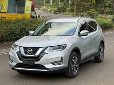Nissan EXTRAIL HYBRID