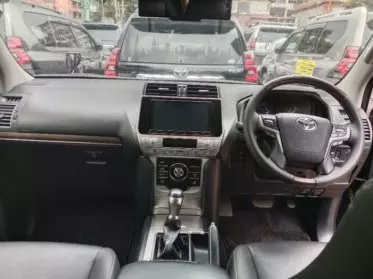 Toyota Landcruiser Prado