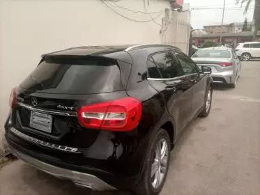 Mercedes-Benz GLA 250