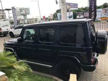 Mercedes-Benz G500