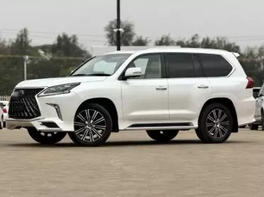 Lexus LX 570