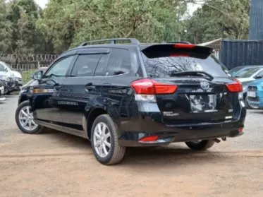 Toyota Fielder hybrid