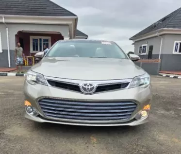 Toyota Avalon