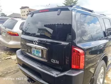 Infiniti QX56