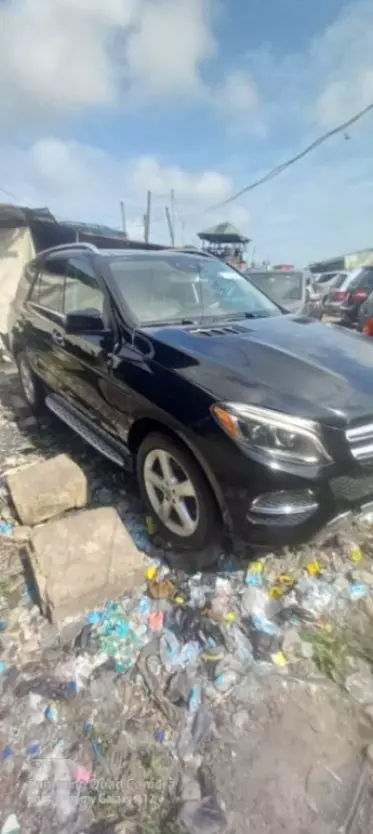 Mercedes-Benz GLE 400