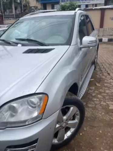 Mercedes-Benz ML 350