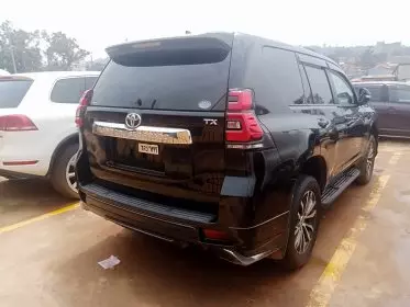 Toyota Landcruiser Prado