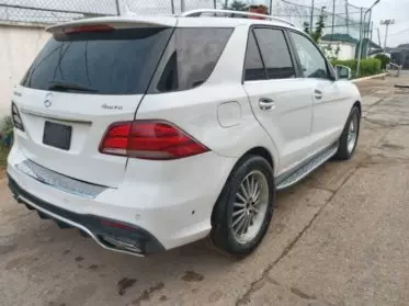 Mercedes-Benz GLE 350
