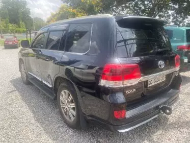 Toyota Land Cruiser GXR