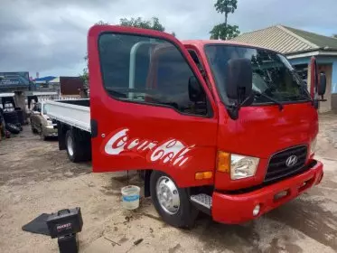 Hyundai Mighty