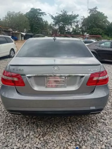 Mercedes-Benz E 350
