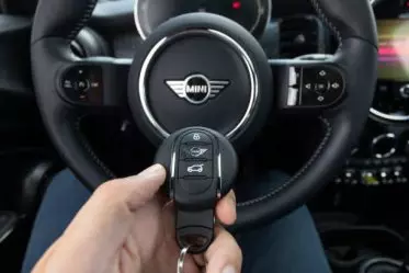 MINI Cooper Cabrio