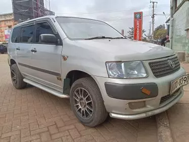 Toyota Succeed 