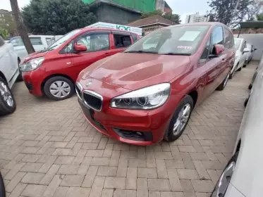 BMW 218