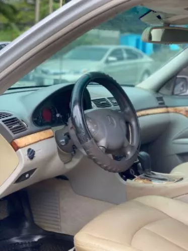 Mercedes-Benz E 350