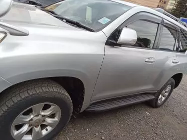 Toyota Land Cruiser Prado TX L