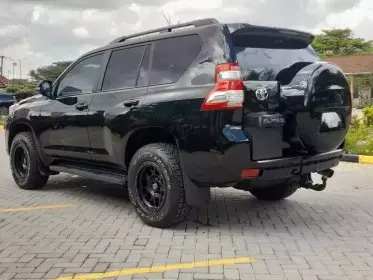Toyota Landcruiser Prado
