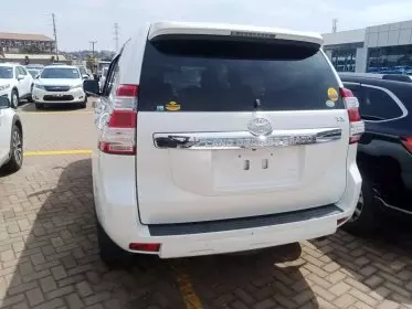 Toyota Landcruiser Prado