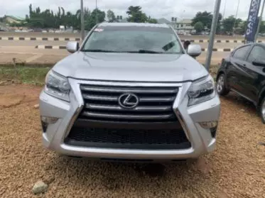 Lexus GS 460