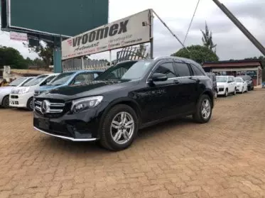 Mercedes-Benz GLC 220