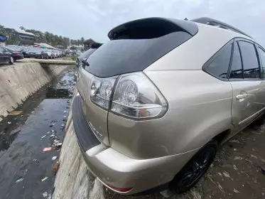 Lexus RX 330