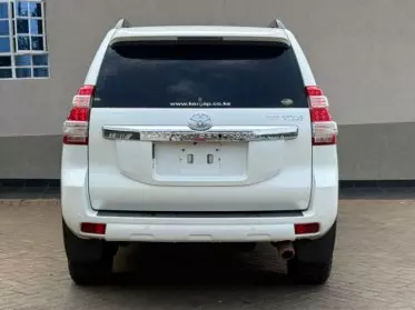 Toyota Landcruiser Prado