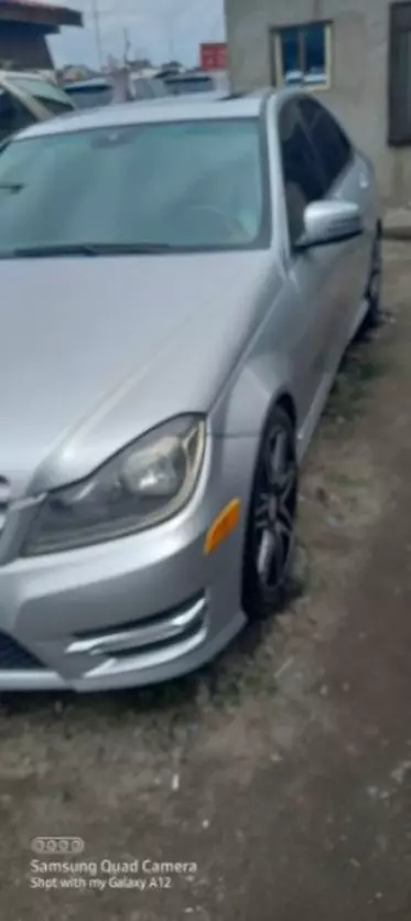 Mercedes-Benz C 300