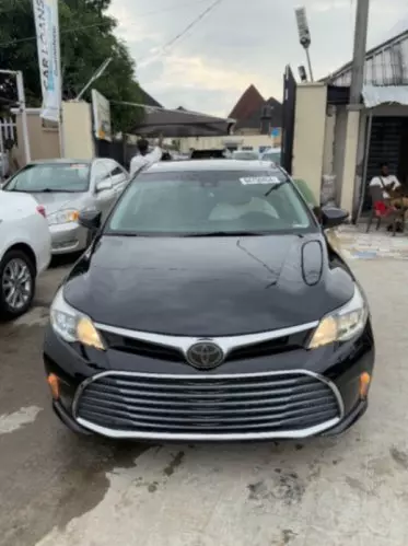 Toyota Avalon