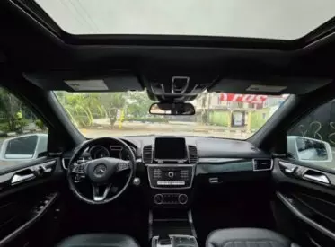 Mercedes-Benz GLE 400