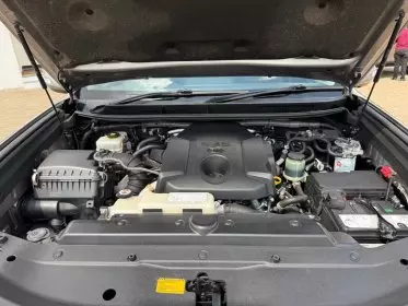 Toyota Landcruiser Prado