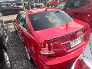 Mercedes-Benz C 250