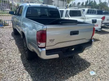 Toyota Tacoma