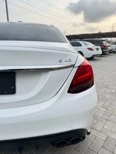 Mercedes-Benz C 43 AMG