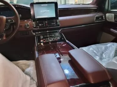 Lincoln Navigator